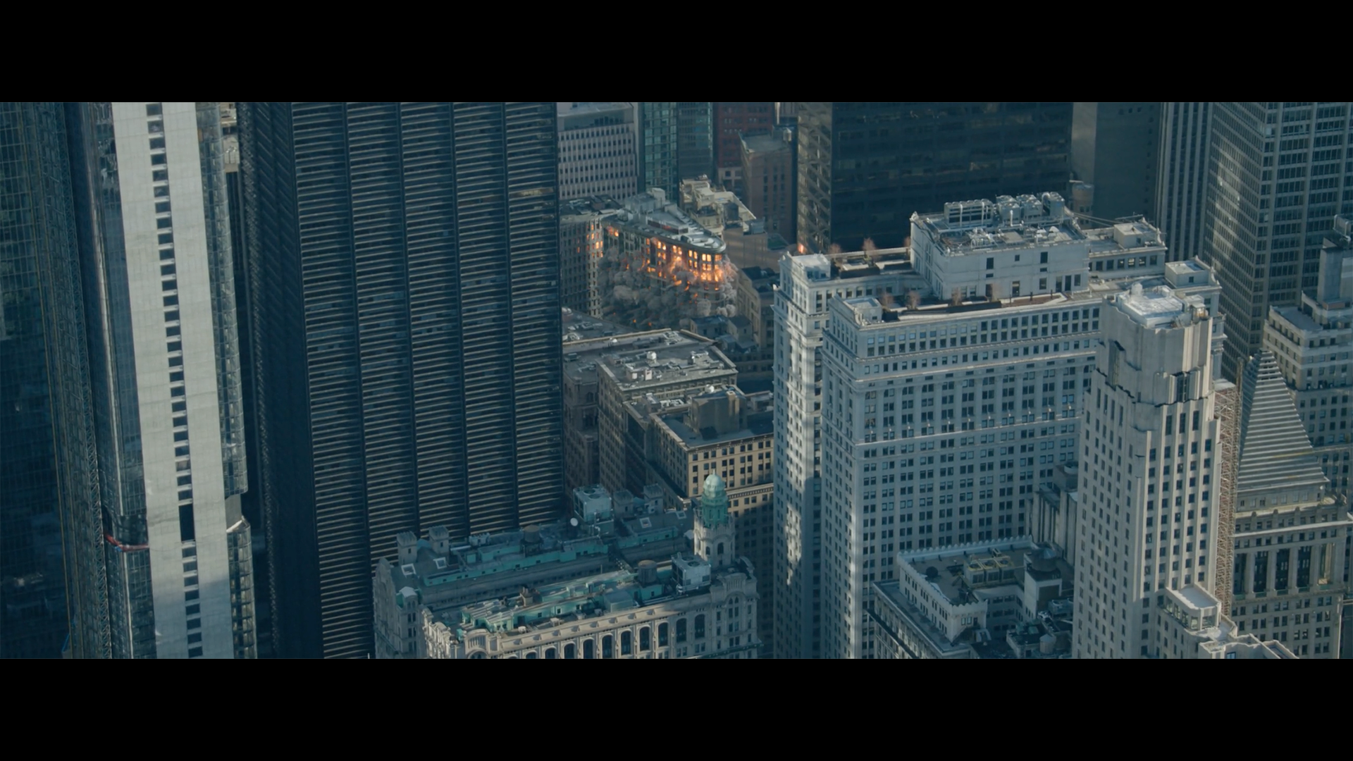 Final shot of The Continental explosion on John Wick : Chapter 4 made by The Yard VFX.