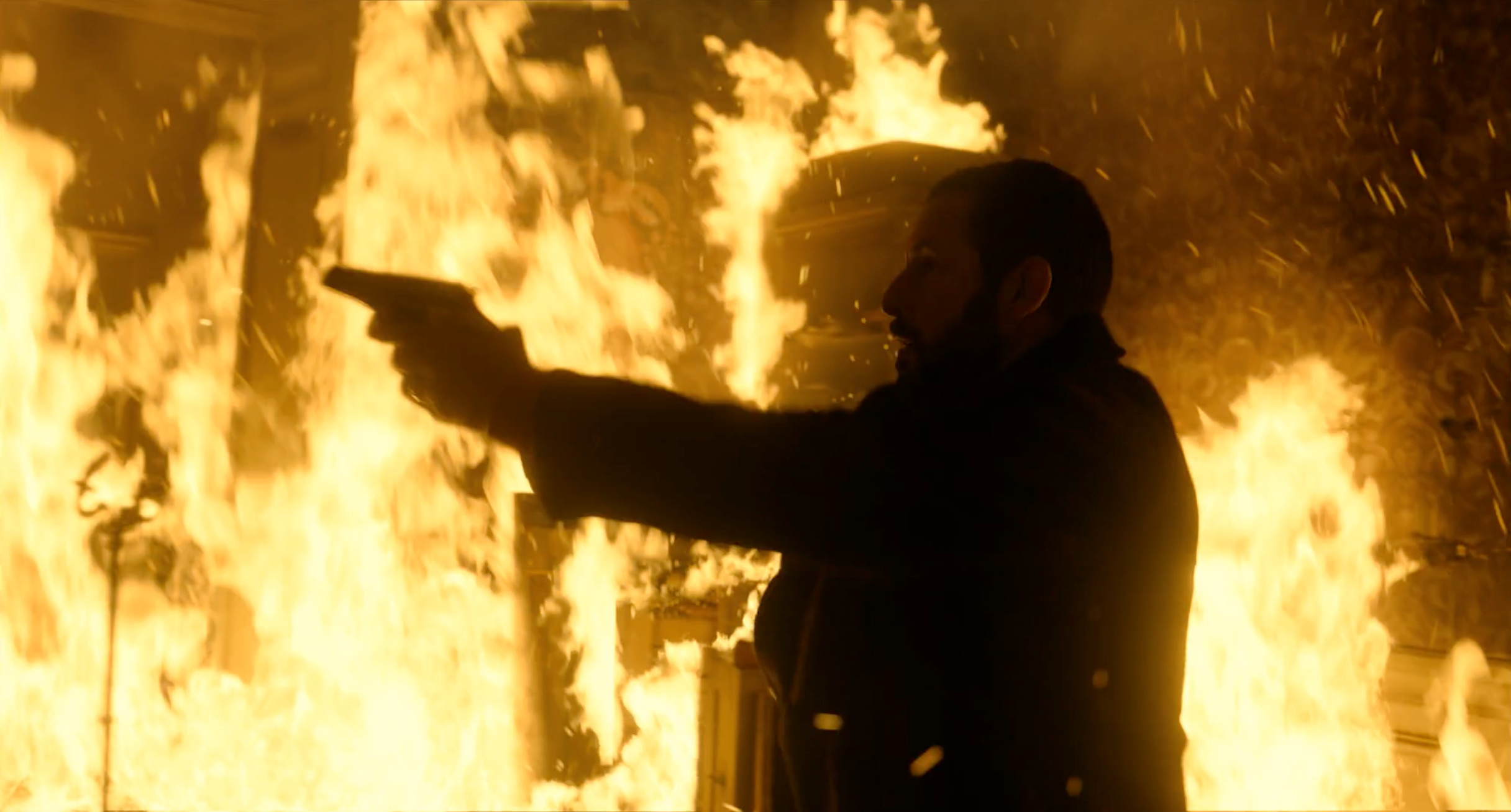For Murder Mystery 2, The Yard VFX provided extensive CG fire effects and simulations on explosion shots.