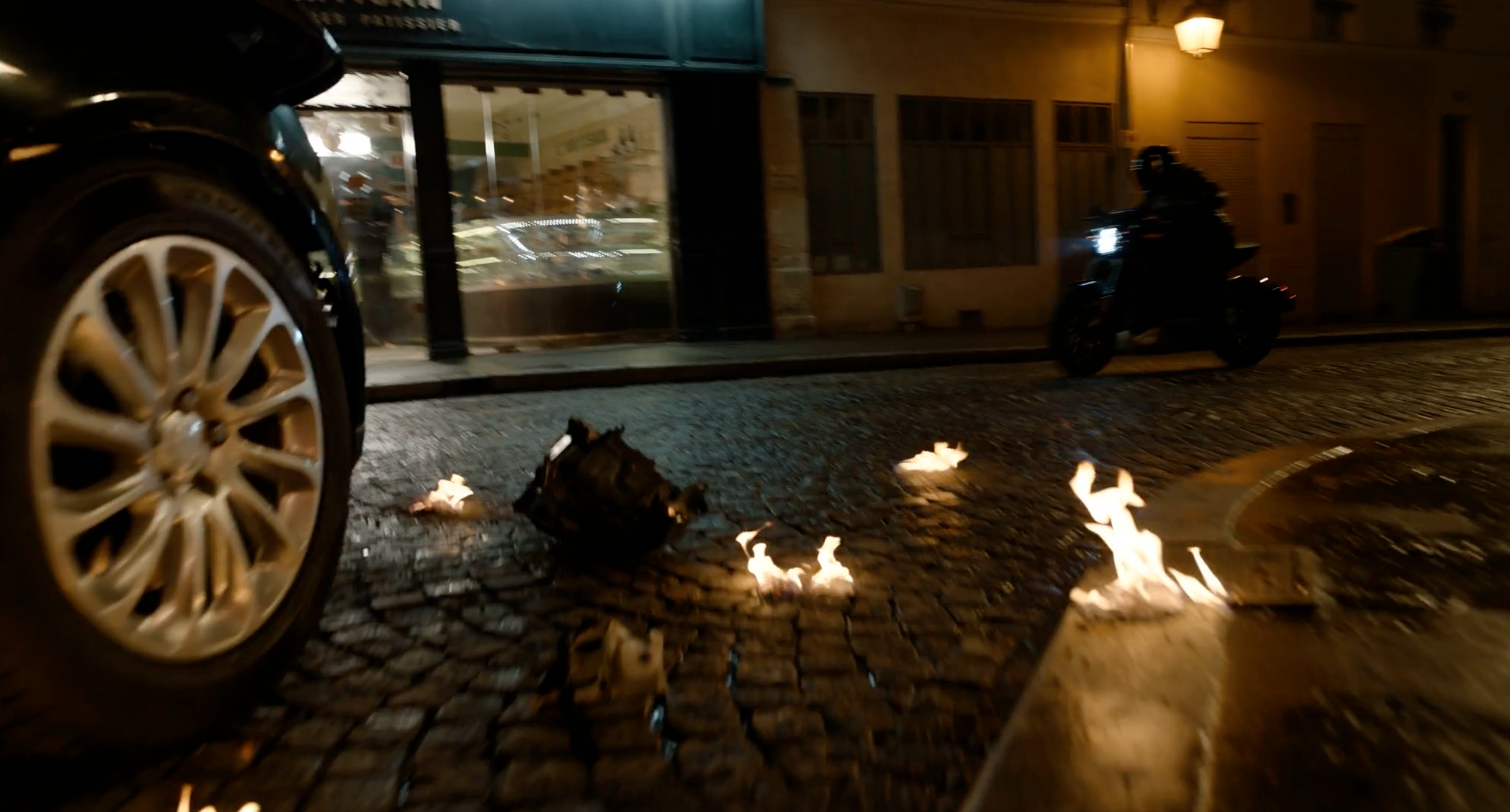 On set shot of Netflix 's Murder Mystery 2