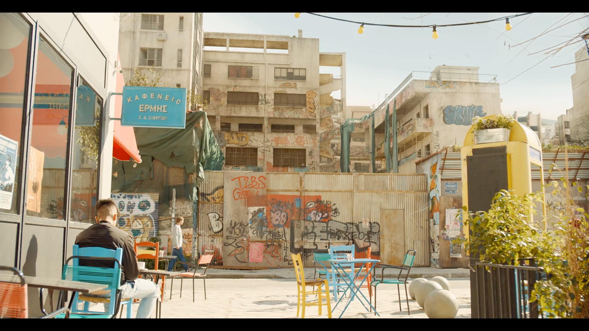After Shot of Greek Salad, directed by Cedric Klapisch, streaming on Prime and featuring the VFX work of The Yard including CG set extension and matte painting