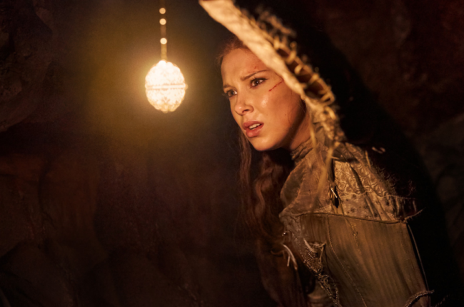 'Damsel', Netflix's latest feature film starring Millie Bobby Brown, and showcasing VFX work by French-based studio The Yard, is leading Nielsen most streamed movies in the US. Photo Credits : John Wilson/Netflix