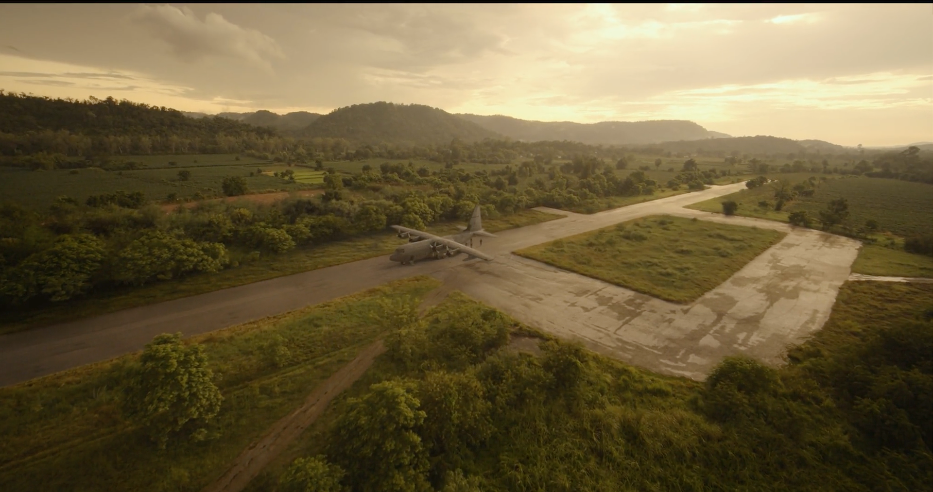 Final shot from The Gray Man for Netflix : CG set extension and landing strip creation based on LiDAR