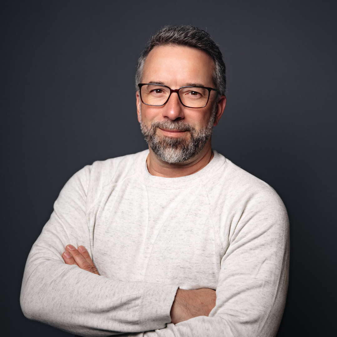 Laurens Ehrmann is the founder of the France-based VFX studio The Yard. Aside his CEO role, he also acts as a Senior VFX Supervisor.