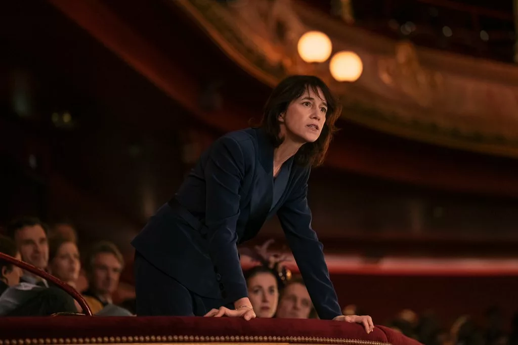 The France-based VFX studio The Yard has provided VFX services on "Etoile", the latest series created by Amy Shermann-Palladino and Daniel Palladino, now streaming on Prime Video.