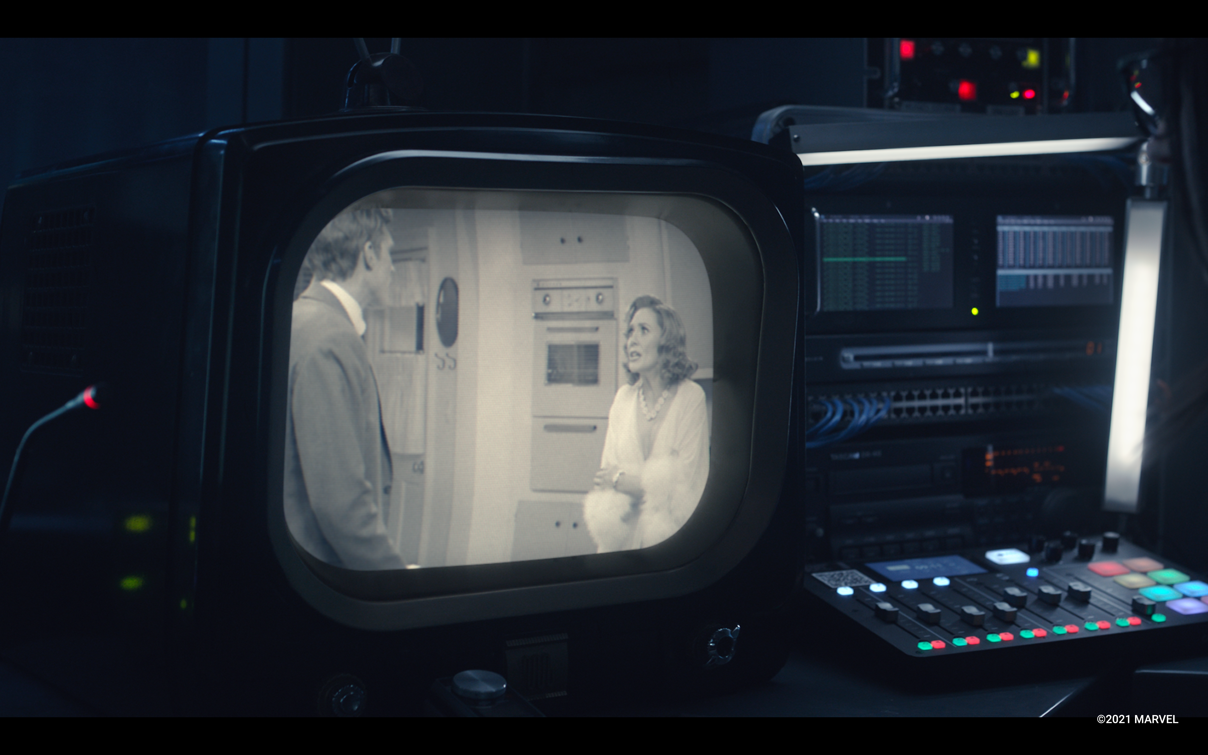 On Marvel's Wanda Vision, The Yard VFX was in charge of compositing including screen overlays.