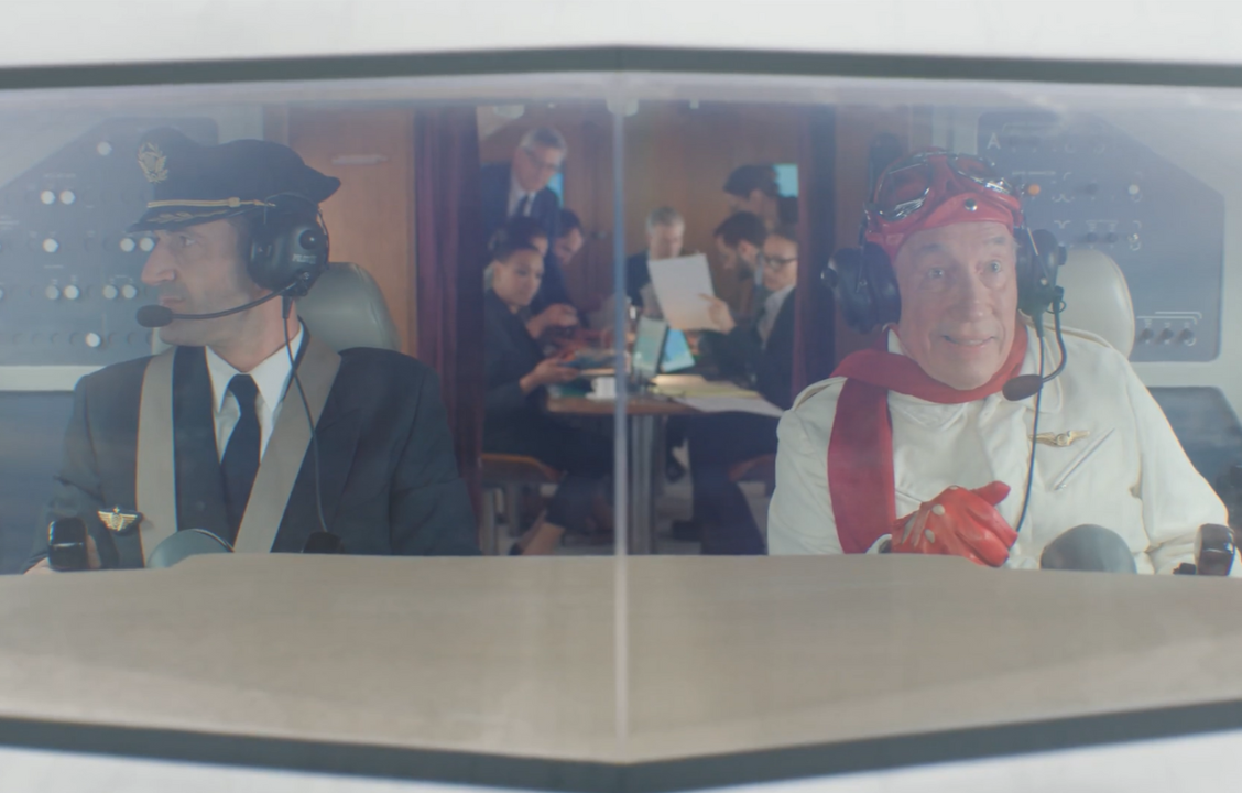 For Prime Video's series Etoile, the France-based studio The Yard added some DMP work on a plane cockpit to augment the photorealism of clouds reflections on the front window.